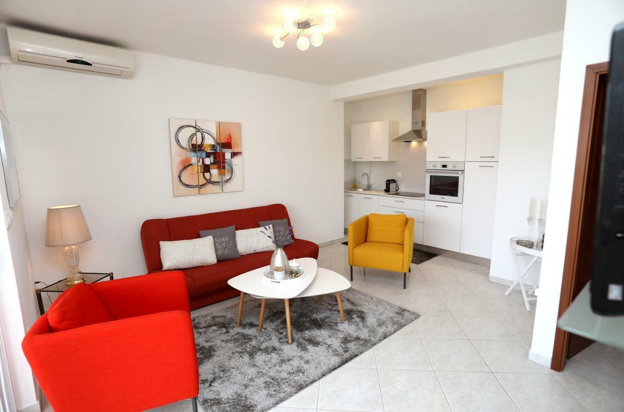 Apartment Katarina Trogir Exterior photo