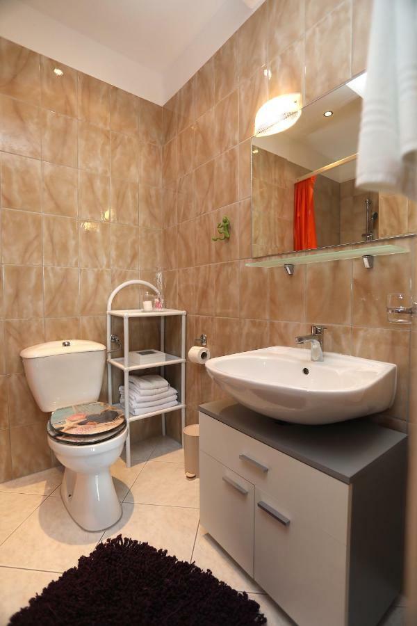 Apartment Katarina Trogir Exterior photo